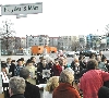 Kundgebung auf dem Platz des 18. März; Foto: Axel Hildebrandt