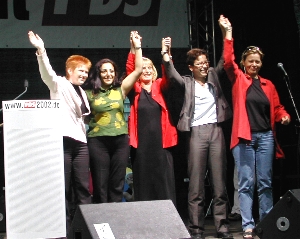 PDS-Spitzen-Quintett: Petra Pau, Evrim Baba, Bärbel Grygier, Sandra Brunner, Gesine Lötzsch; Foto: Axel Hildebrandt