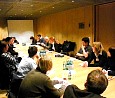 Politik-Studentinnen und -Studenten von der Uni Kassel; Foto: Axel Hildebrandt