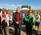 auf der Festwiese mit Bezirksstadtrat Norbert Lüdtke; Foto: Elke Brosow