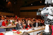 Gregor Gysi, Gesine Lötzsch, Oskar Lafontaine; Foto: Elke Brosow