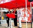 Wahlkampfkundgebung mit Gregor Gysi und Petra Pau in Hellersdorf; Foto: Axel Hildebrandt